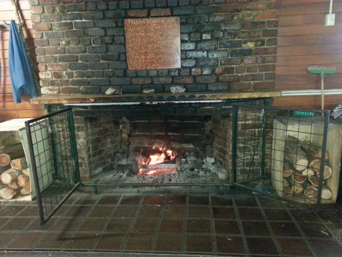Tullah Tavern Екстериор снимка
